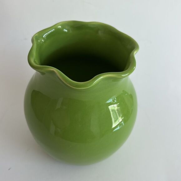 Crate and Barrel Ellie Lime Green Ruffle Edge Vase B. Eigen Design - Picture 2 of 7